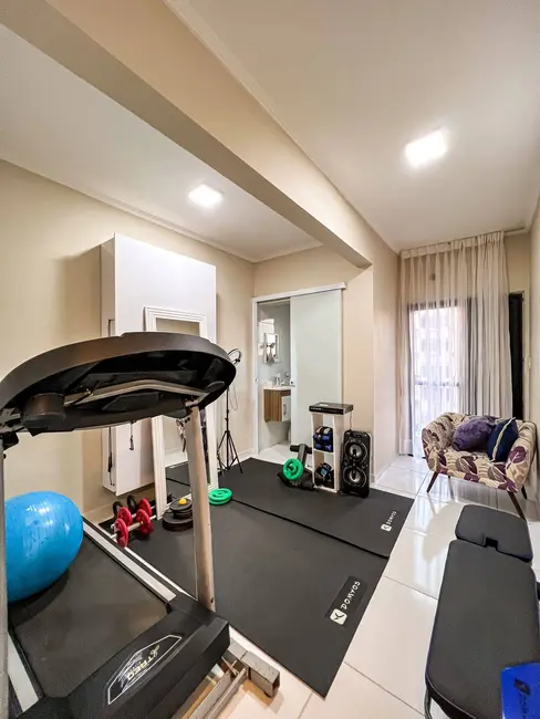 Foto 4 de Apartamento com 4 quartos à venda, 219m2 em Praia Grande - SP