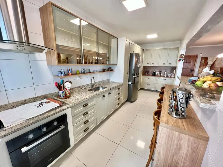 Foto 3 de Apartamento com 3 quartos à venda, 139m2 em Praia Grande - SP