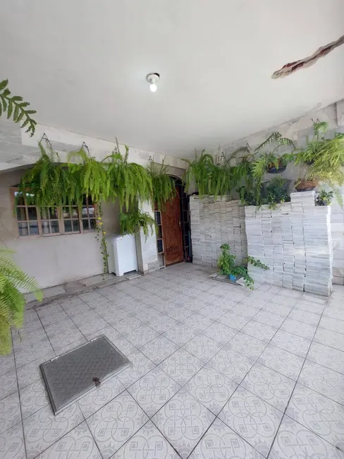 Foto 5 de Sobrado com 3 quartos à venda, 235m2 em Praia Grande - SP