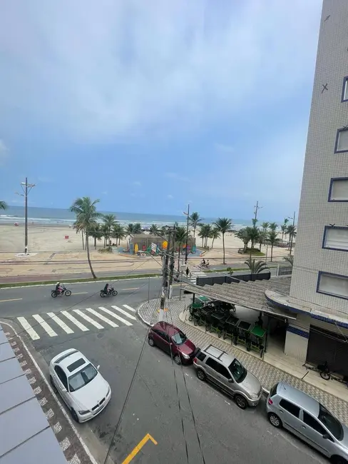 Foto 2 de Apartamento com 2 quartos à venda, 60m2 em Ocian, Praia Grande - SP