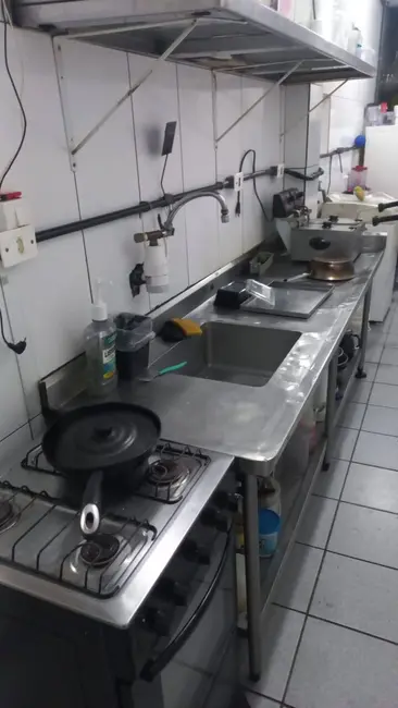 Foto 4 de Sala Comercial à venda, 200m2 em Boqueirão, Praia Grande - SP