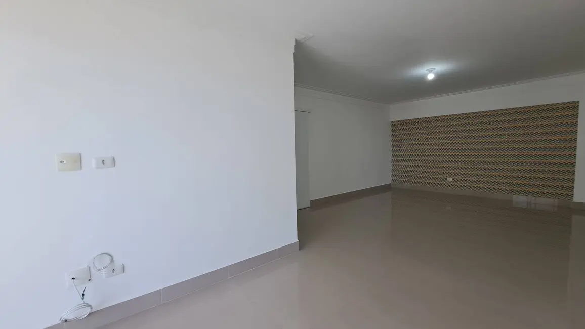 Foto 9 de Apartamento com 3 quartos para alugar em Praia Grande - SP