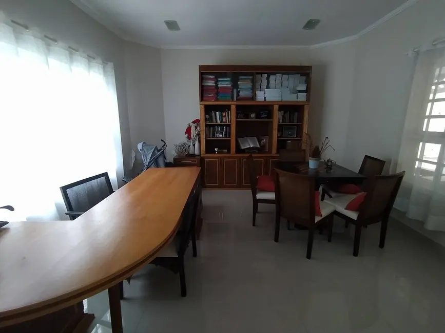 Foto 84 de Casa à venda em Bertioga - SP