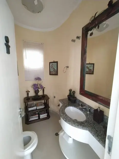 Foto 18 de Casa à venda em Bertioga - SP