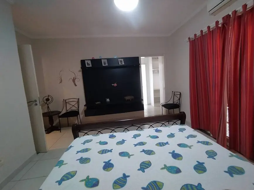 Foto 64 de Casa à venda em Bertioga - SP