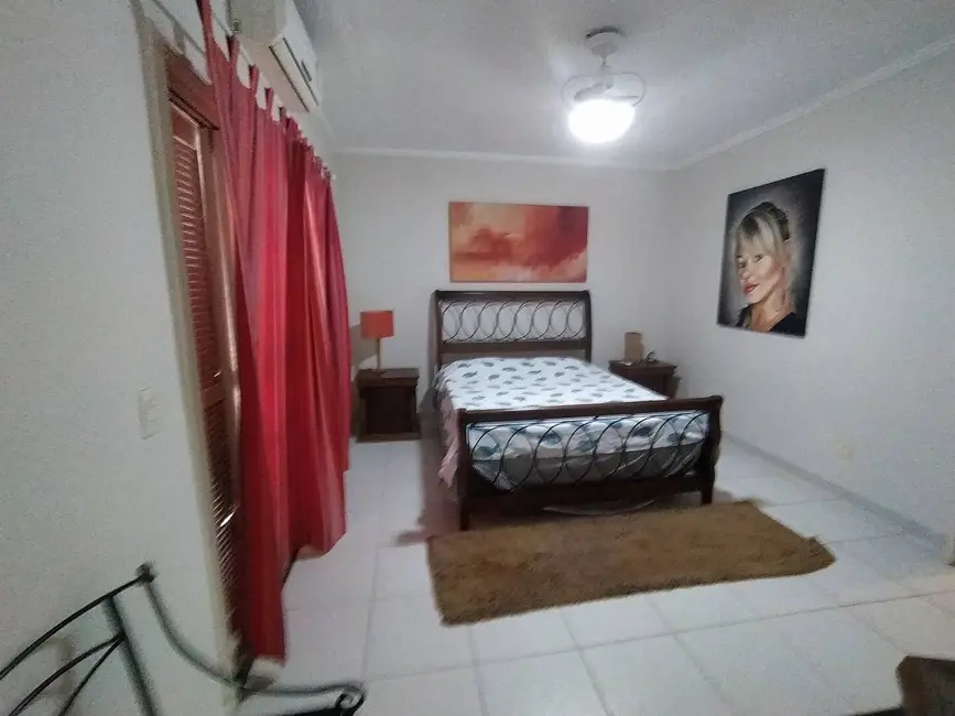 Foto 65 de Casa à venda em Bertioga - SP