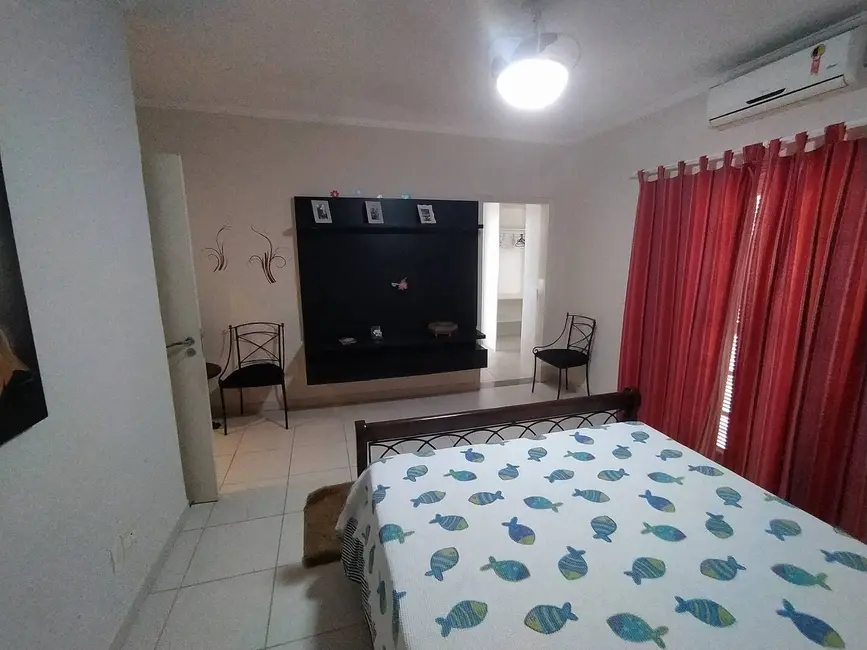 Foto 63 de Casa à venda em Bertioga - SP