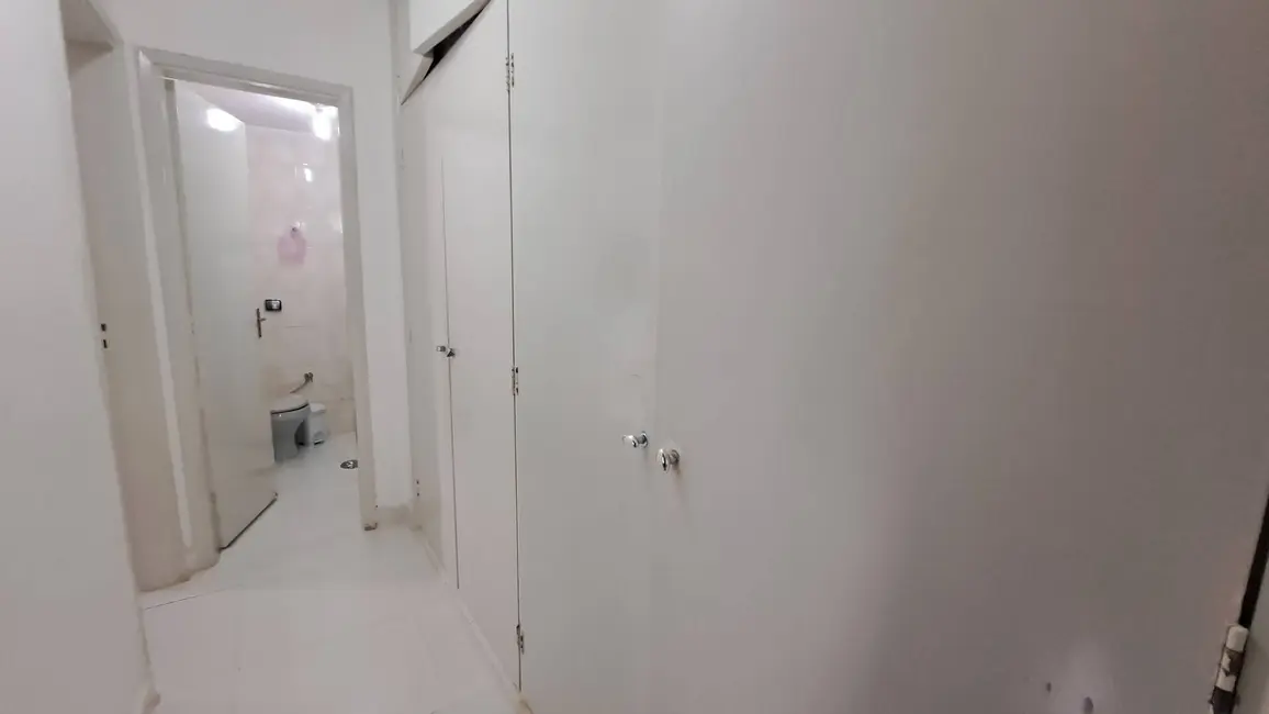 Apartamento com 2 quartos à venda, 52m2 em Canto do Forte, Praia Grande - SP - imagem 8 Foto 8 de Apartamento com 2 quartos à venda, 52m2 em Canto do Forte, Praia Grande - SP