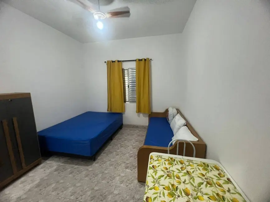 Foto 1 de Kitnet com 1 quarto à venda, 20m2 em Canto do Forte, Praia Grande - SP