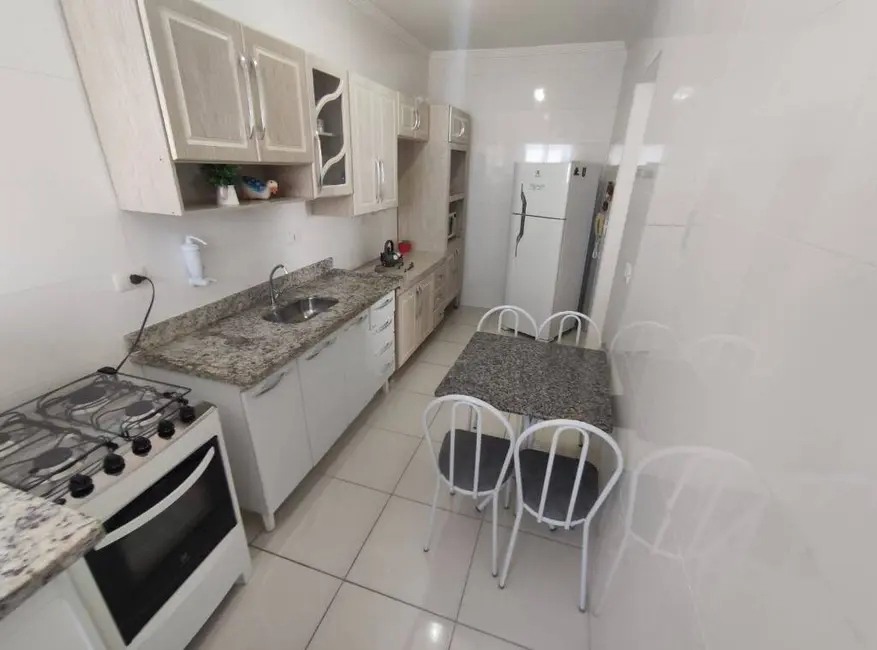 Apartamento com 2 quartos à venda, 84m2 em Ocian, Praia Grande - SP - imagem 8 Foto 8 de Apartamento com 2 quartos à venda, 84m2 em Ocian, Praia Grande - SP