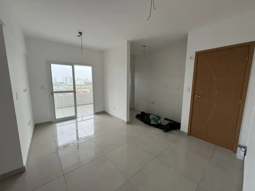 Foto 3 de Apartamento com 2 quartos à venda, 68m2 em Mirim, Praia Grande - SP