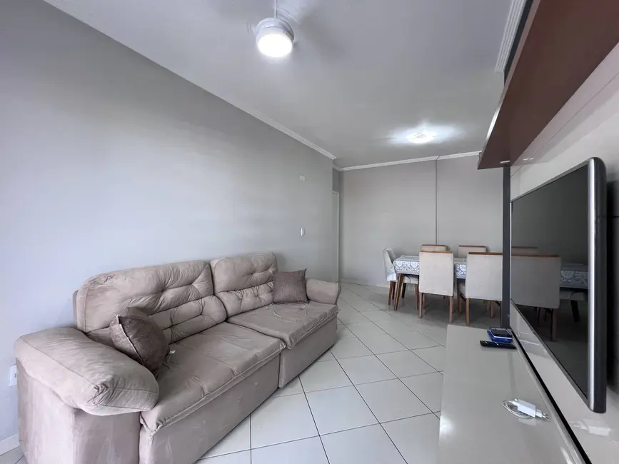 Foto 5 de Apartamento com 2 quartos à venda, 73m2 em Guilhermina, Praia Grande - SP