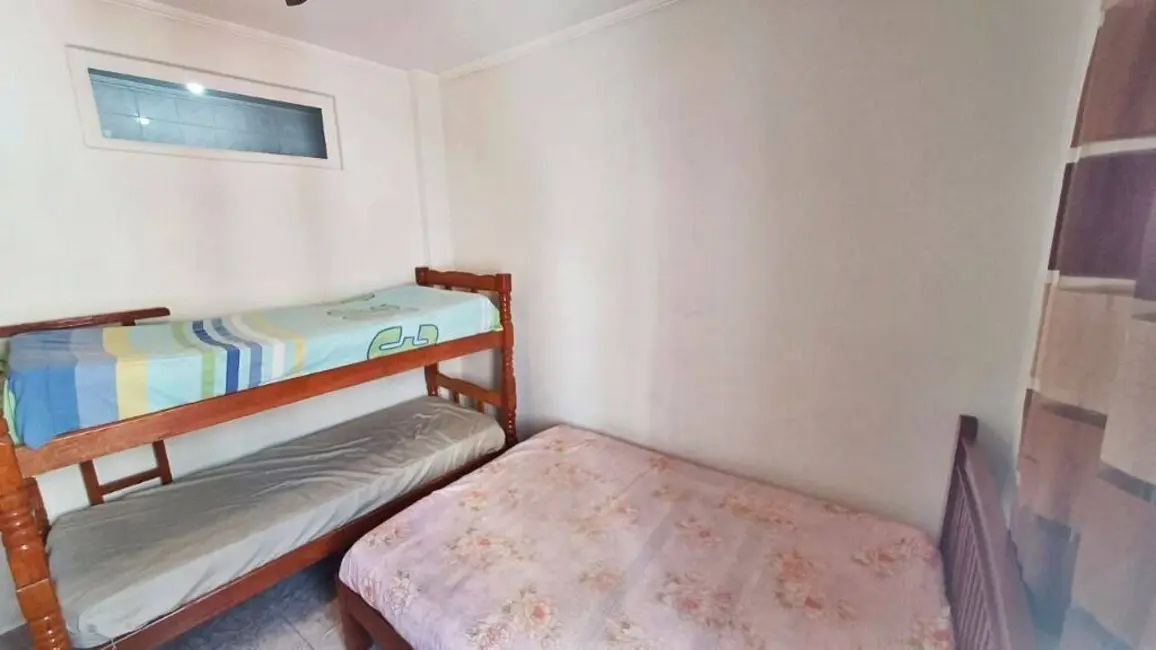 Foto 5 de Kitnet com 1 quarto à venda, 30m2 em Guilhermina, Praia Grande - SP