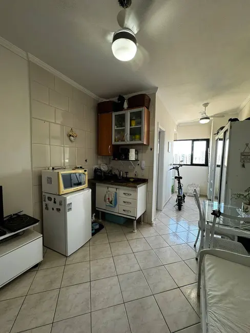 Foto 1 de Kitnet com 1 quarto à venda, 33m2 em Tupi, Praia Grande - SP