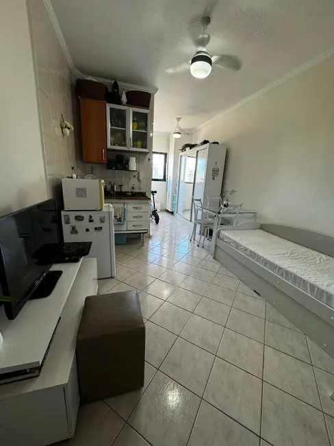 Foto 5 de Kitnet com 1 quarto à venda, 33m2 em Tupi, Praia Grande - SP