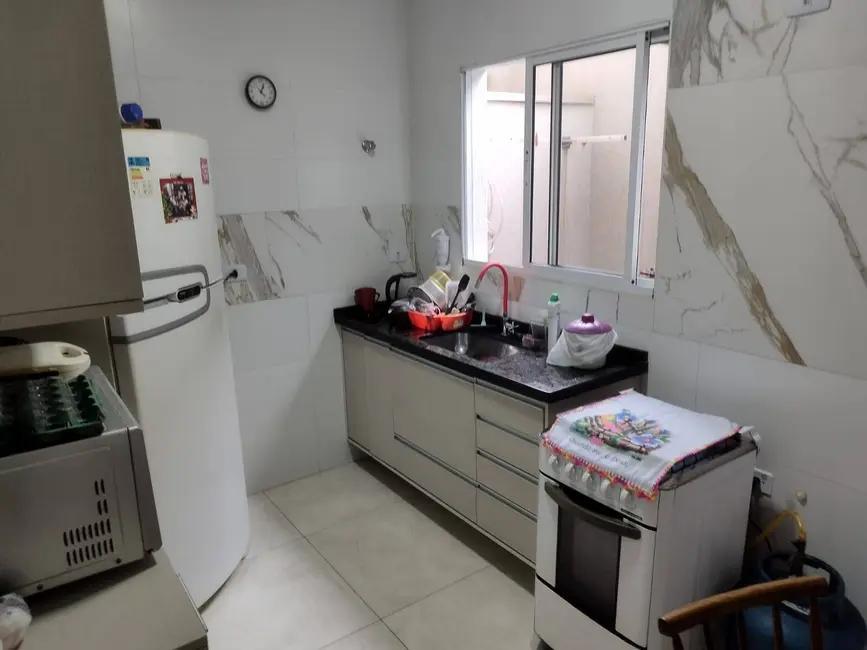 Casa de Condomínio com 2 quartos à venda em Aviação, Praia Grande - SP - imagem 8 Foto 8 de Casa de Condomínio com 2 quartos à venda em Aviação, Praia Grande - SP