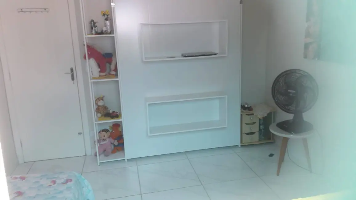 Casa com 2 quartos à venda, 80m2 em Praia Grande - SP - imagem 5 Foto 5 de Casa com 2 quartos à venda, 80m2 em Praia Grande - SP