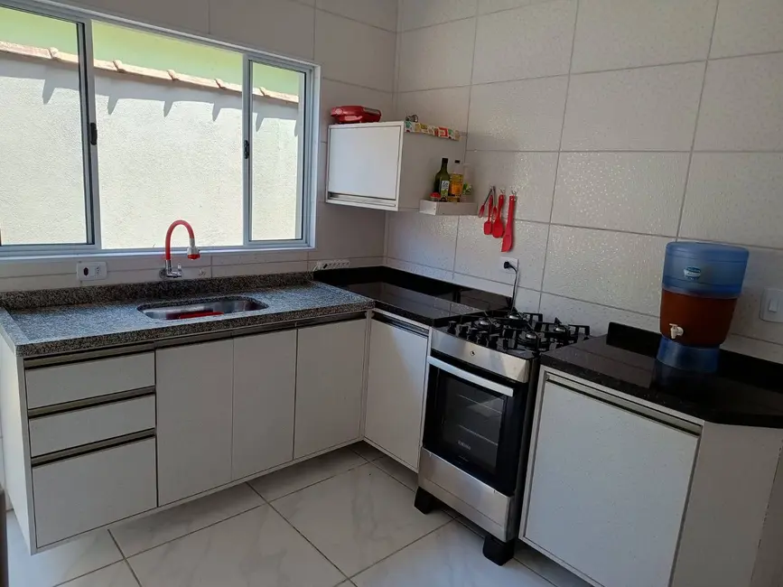 Casa com 2 quartos à venda, 80m2 em Praia Grande - SP - imagem 4 Foto 4 de Casa com 2 quartos à venda, 80m2 em Praia Grande - SP