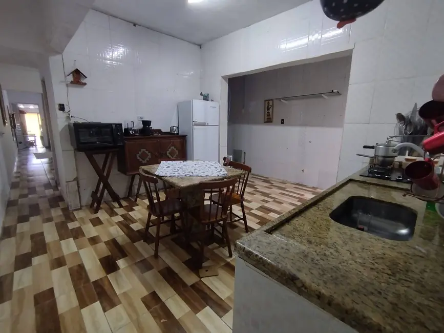 Casa com 2 quartos à venda em Ocian, Praia Grande - SP - imagem 8 Foto 8 de Casa com 2 quartos à venda em Ocian, Praia Grande - SP