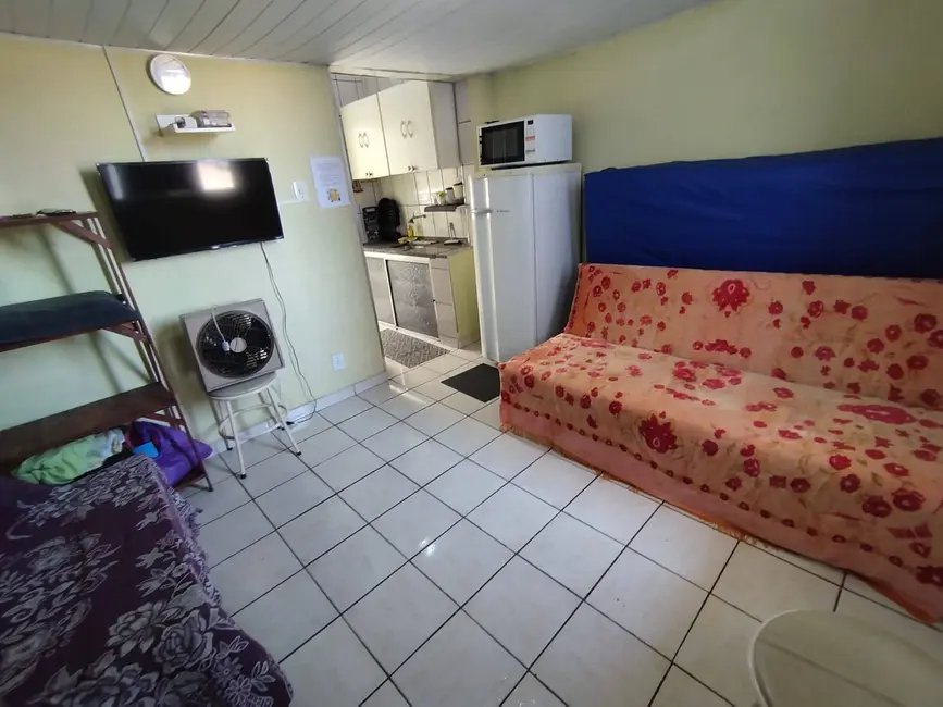 Foto 2 de Kitnet com 1 quarto à venda, 23m2 em Ocian, Praia Grande - SP
