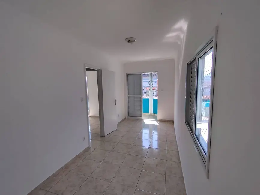 Casa de Condomínio com 3 quartos para alugar, 86m2 em Sítio do Campo, Praia Grande - SP - imagem 5 Foto 5 de Casa de Condomínio com 3 quartos para alugar, 86m2 em Sítio do Campo, Praia Grande - SP