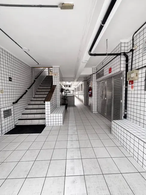 Apartamento com 1 quarto à venda, 38m2 em Canto do Forte, Praia Grande - SP - imagem 4 Foto 4 de Apartamento com 1 quarto à venda, 38m2 em Canto do Forte, Praia Grande - SP