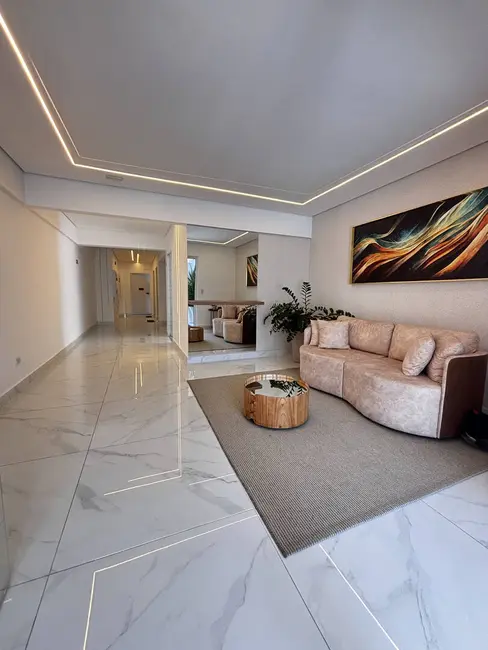 Apartamento com 2 quartos à venda, 60m2 em Canto do Forte, Praia Grande - SP - imagem 3 Foto 3 de Apartamento com 2 quartos à venda, 60m2 em Canto do Forte, Praia Grande - SP