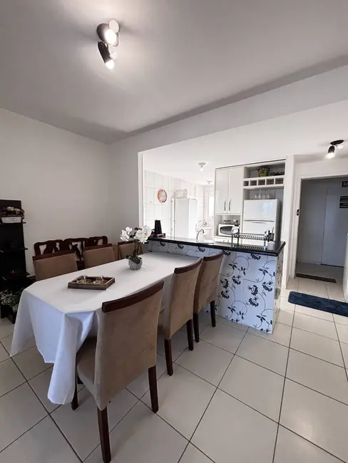 Foto 5 de Apartamento com 2 quartos à venda, 69m2 em Mirim, Praia Grande - SP