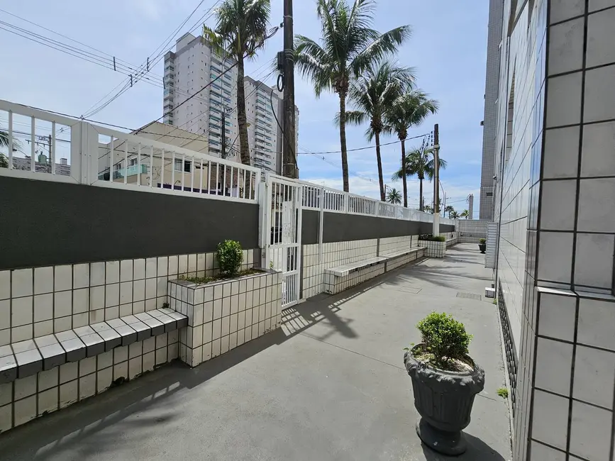 Foto 8 de Apartamento com 1 quarto à venda, 32m2 em Mirim, Praia Grande - SP