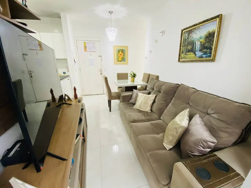 Foto 3 de Apartamento com 2 quartos à venda, 48m2 em Ocian, Praia Grande - SP