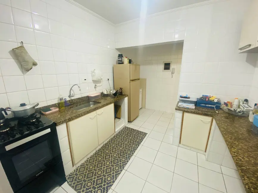Apartamento com 2 quartos à venda, 75m2 em Guilhermina, Praia Grande - SP - imagem 8 Foto 8 de Apartamento com 2 quartos à venda, 75m2 em Guilhermina, Praia Grande - SP