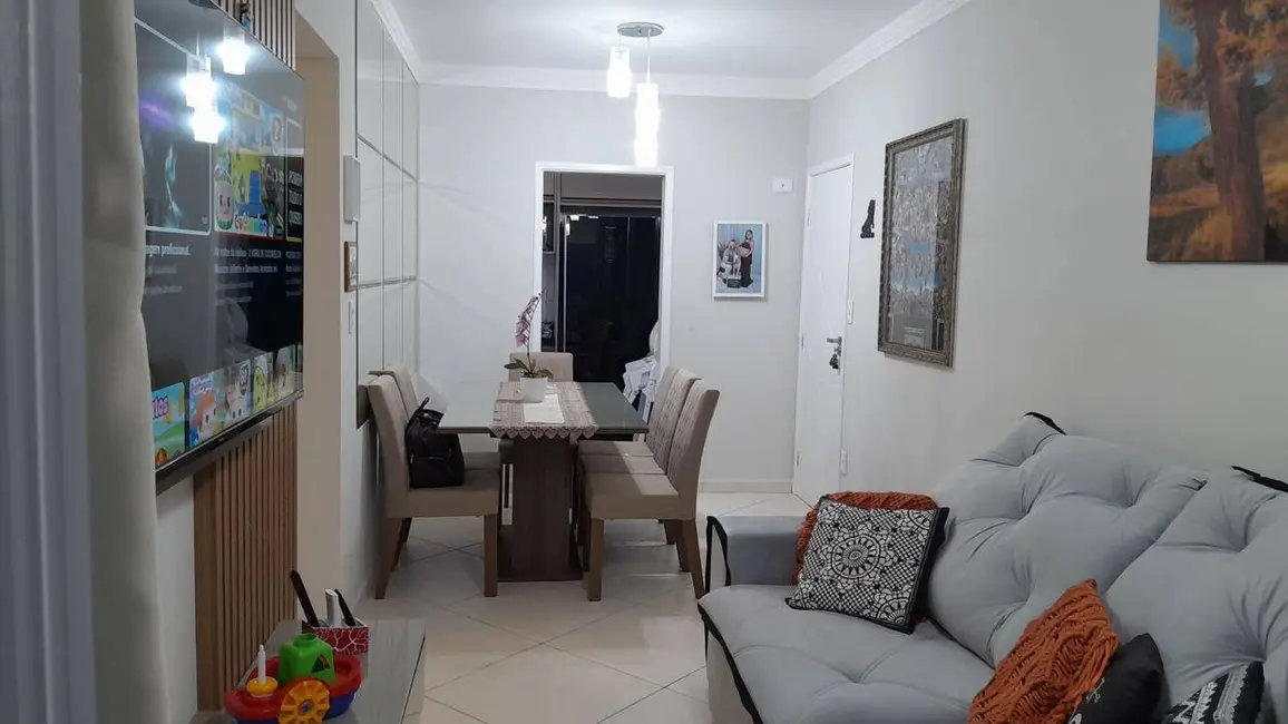 Foto 3 de Apartamento com 2 quartos à venda, 60m2 em Tupi, Praia Grande - SP