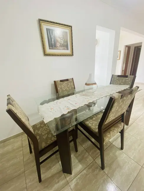 Apartamento com 2 quartos à venda, 108m2 em Aviação, Praia Grande - SP - imagem 3 Foto 3 de Apartamento com 2 quartos à venda, 108m2 em Aviação, Praia Grande - SP