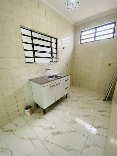Casa com 1 quarto à venda, 45m2 em Ocian, Praia Grande - SP - imagem 6 Foto 6 de Casa com 1 quarto à venda, 45m2 em Ocian, Praia Grande - SP