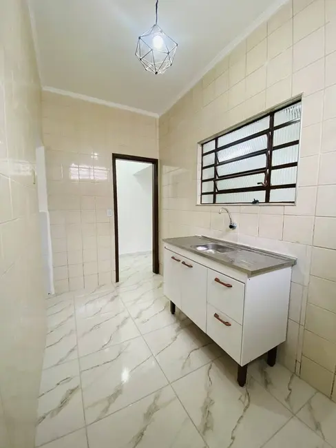 Casa com 1 quarto à venda, 45m2 em Ocian, Praia Grande - SP - imagem 8 Foto 8 de Casa com 1 quarto à venda, 45m2 em Ocian, Praia Grande - SP