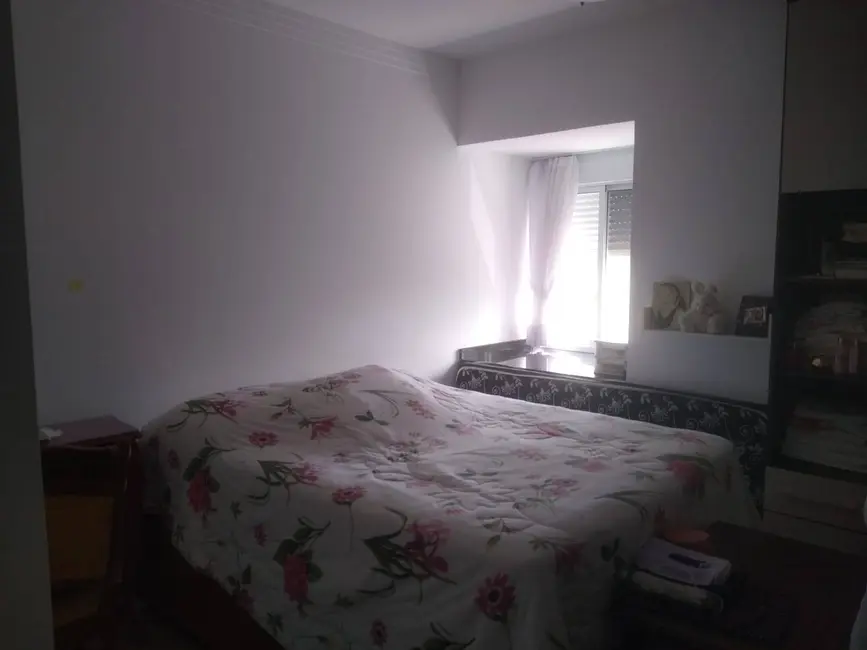 Foto 5 de Casa com 2 quartos à venda, 195m2 em Mirim, Praia Grande - SP