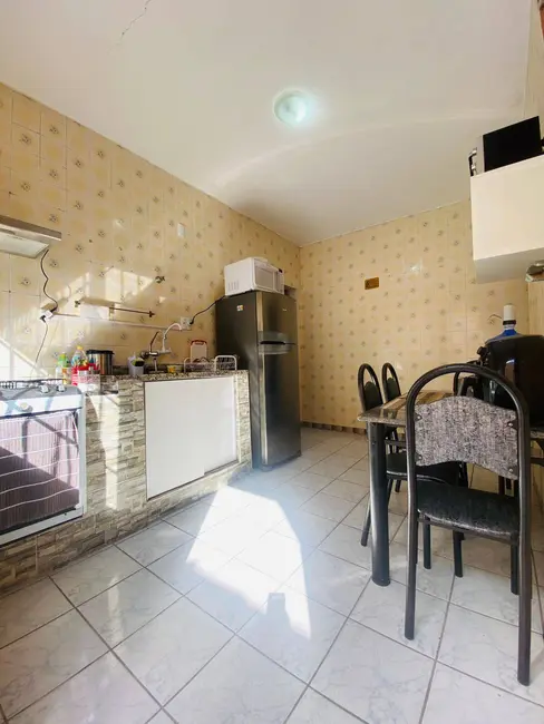 Casa com 3 quartos à venda em Guilhermina, Praia Grande - SP - imagem 6 Foto 6 de Casa com 3 quartos à venda em Guilhermina, Praia Grande - SP