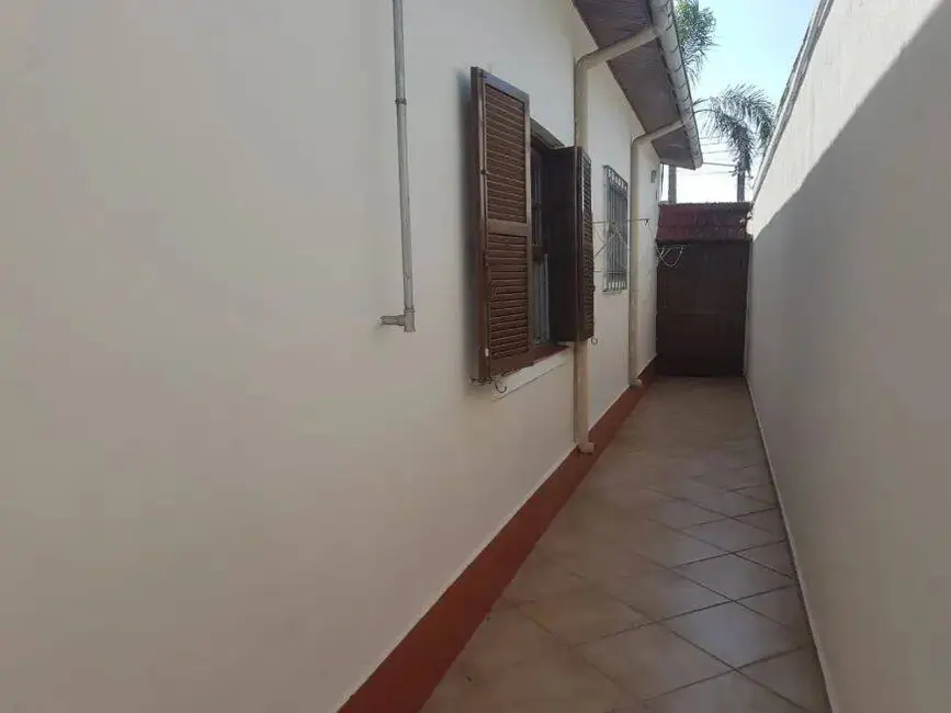 Foto 9 de Casa com 4 quartos à venda, 144m2 em Solemar, Praia Grande - SP