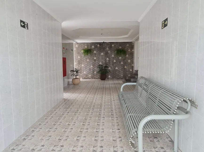 Foto 3 de Kitnet com 1 quarto à venda em Canto do Forte, Praia Grande - SP