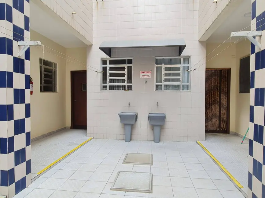 Foto 8 de Kitnet com 1 quarto à venda em Canto do Forte, Praia Grande - SP