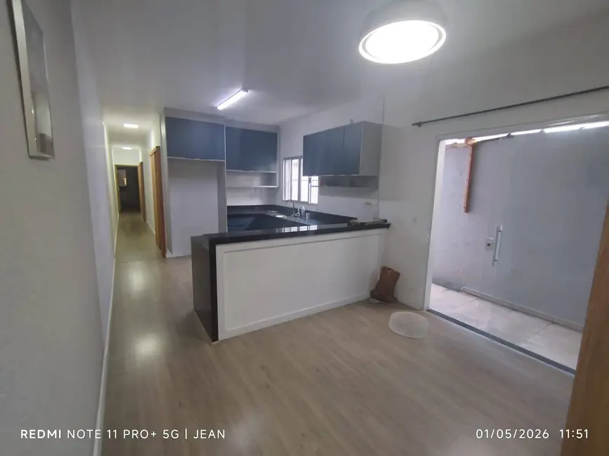 Foto 5 de Casa com 3 quartos à venda, 124m2 em Tupi, Praia Grande - SP