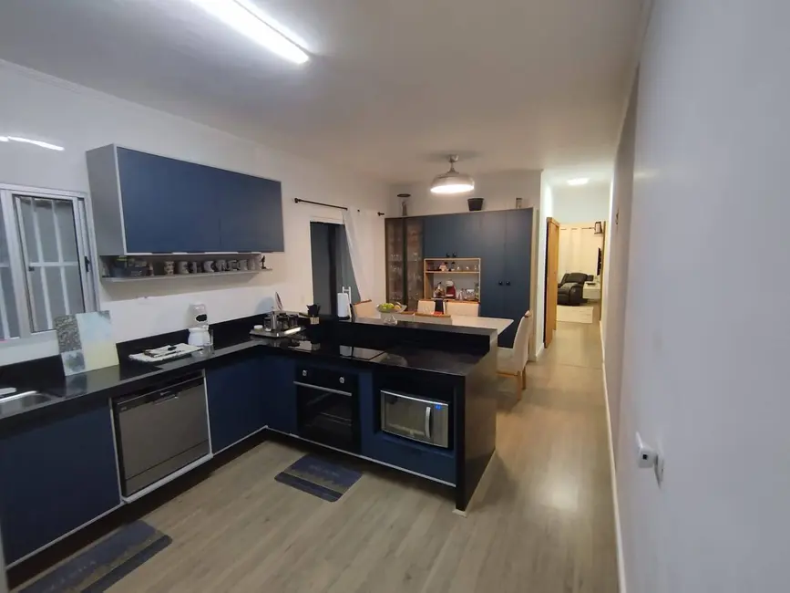 Foto 9 de Casa com 3 quartos à venda, 124m2 em Tupi, Praia Grande - SP