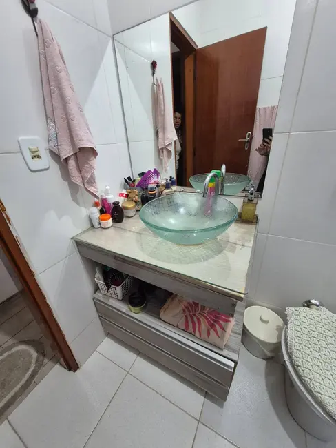 Casa com 2 quartos à venda, 152m2 em Canto do Forte, Praia Grande - SP - imagem 6 Foto 6 de Casa com 2 quartos à venda, 152m2 em Canto do Forte, Praia Grande - SP