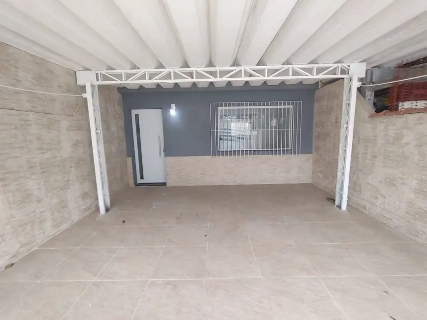 Casa com 2 quartos à venda em Canto do Forte, Praia Grande - SP - imagem 1 Foto 1 de Casa com 2 quartos à venda em Canto do Forte, Praia Grande - SP