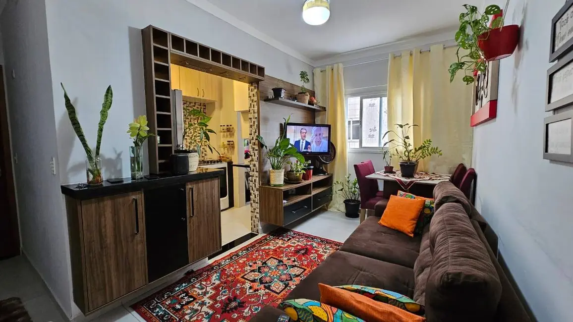 Apartamento com 1 quarto à venda, 40m2 em Ocian, Praia Grande - SP - imagem 3 Foto 3 de Apartamento com 1 quarto à venda, 40m2 em Ocian, Praia Grande - SP