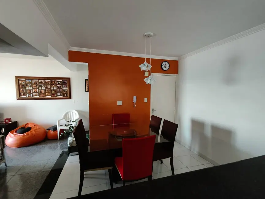 Foto 2 de Apartamento com 3 quartos à venda, 132m2 em Guilhermina, Praia Grande - SP