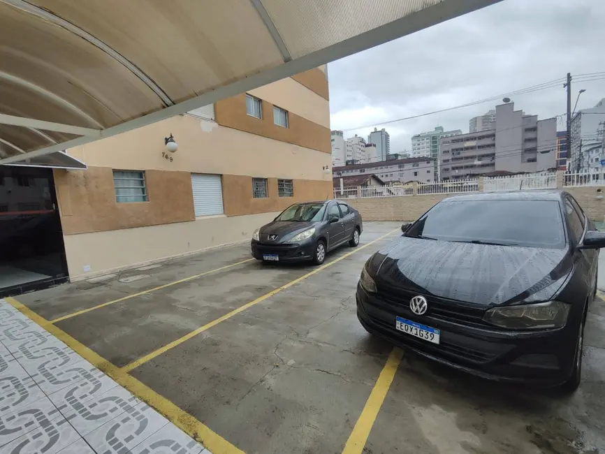 Kitnet com 1 quarto à venda, 34m2 em Canto do Forte, Praia Grande - SP - imagem 3 Foto 3 de Kitnet com 1 quarto à venda, 34m2 em Canto do Forte, Praia Grande - SP