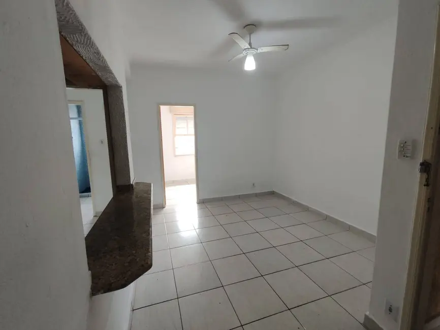 Kitnet com 1 quarto à venda, 34m2 em Canto do Forte, Praia Grande - SP - imagem 9 Foto 9 de Kitnet com 1 quarto à venda, 34m2 em Canto do Forte, Praia Grande - SP