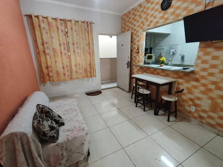 Foto 6 de Kitnet com 1 quarto à venda, 40m2 em Canto do Forte, Praia Grande - SP