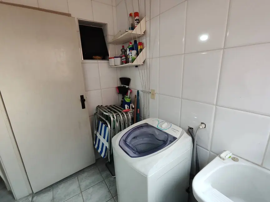 Apartamento com 2 quartos à venda, 80m2 em Guilhermina, Praia Grande - SP - imagem 9 Foto 9 de Apartamento com 2 quartos à venda, 80m2 em Guilhermina, Praia Grande - SP